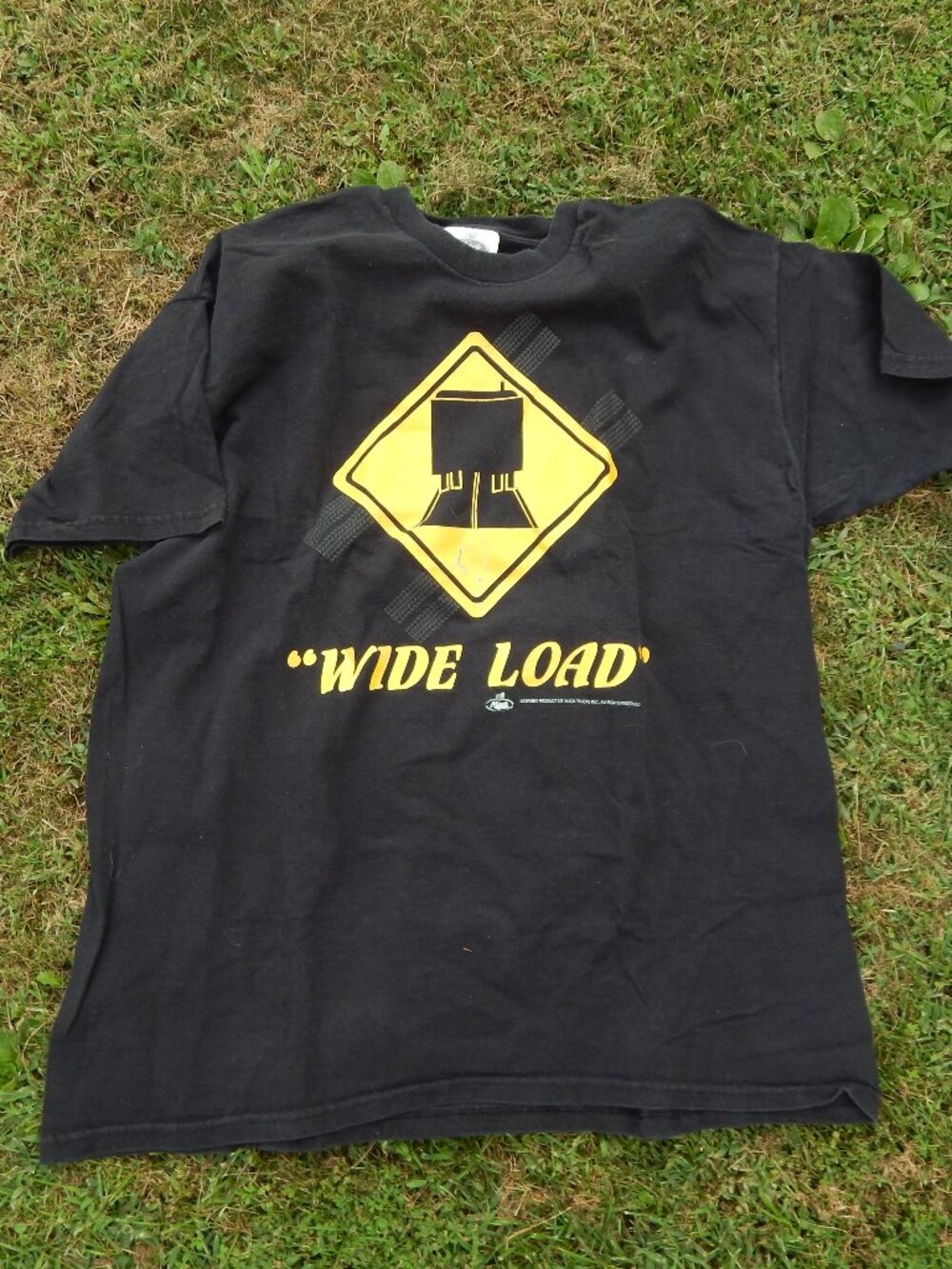 Vintage Mack Truck WIDE LOAD Adult T Shirt BUILD LIKE A MACK TRUCK Size 2XL